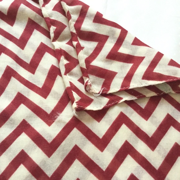 Chevron Infinity Scarf - Picture 3 of 4